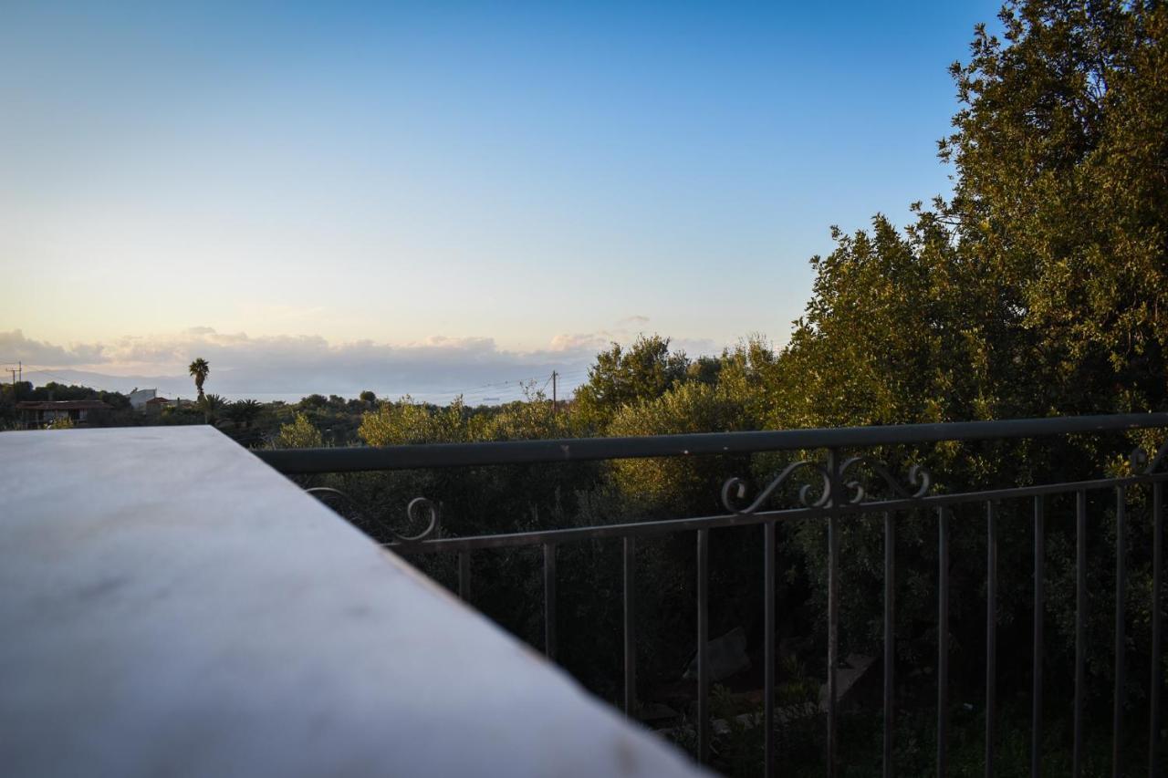 Amber Seaview Villa By The Olive Groves Kalamata Exteriör bild