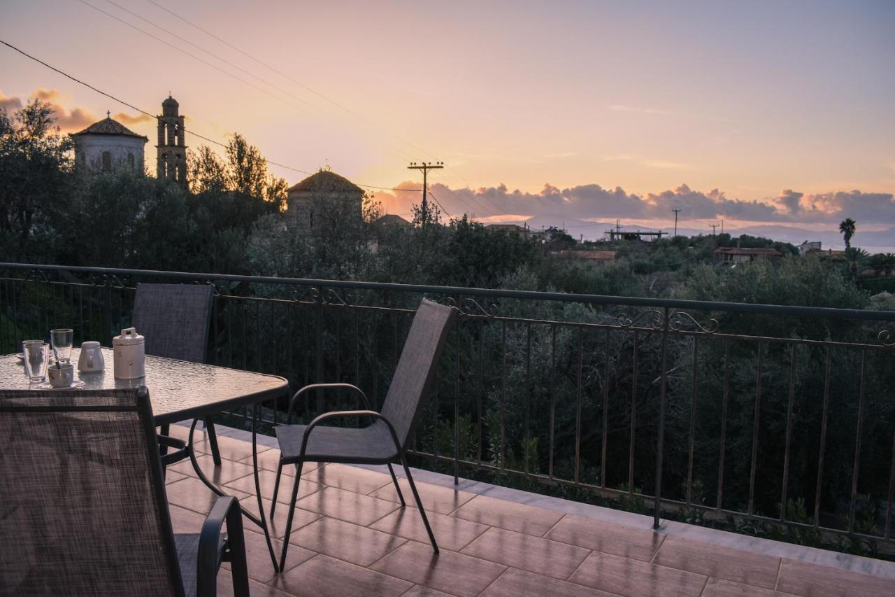 Amber Seaview Villa By The Olive Groves Kalamata Exteriör bild